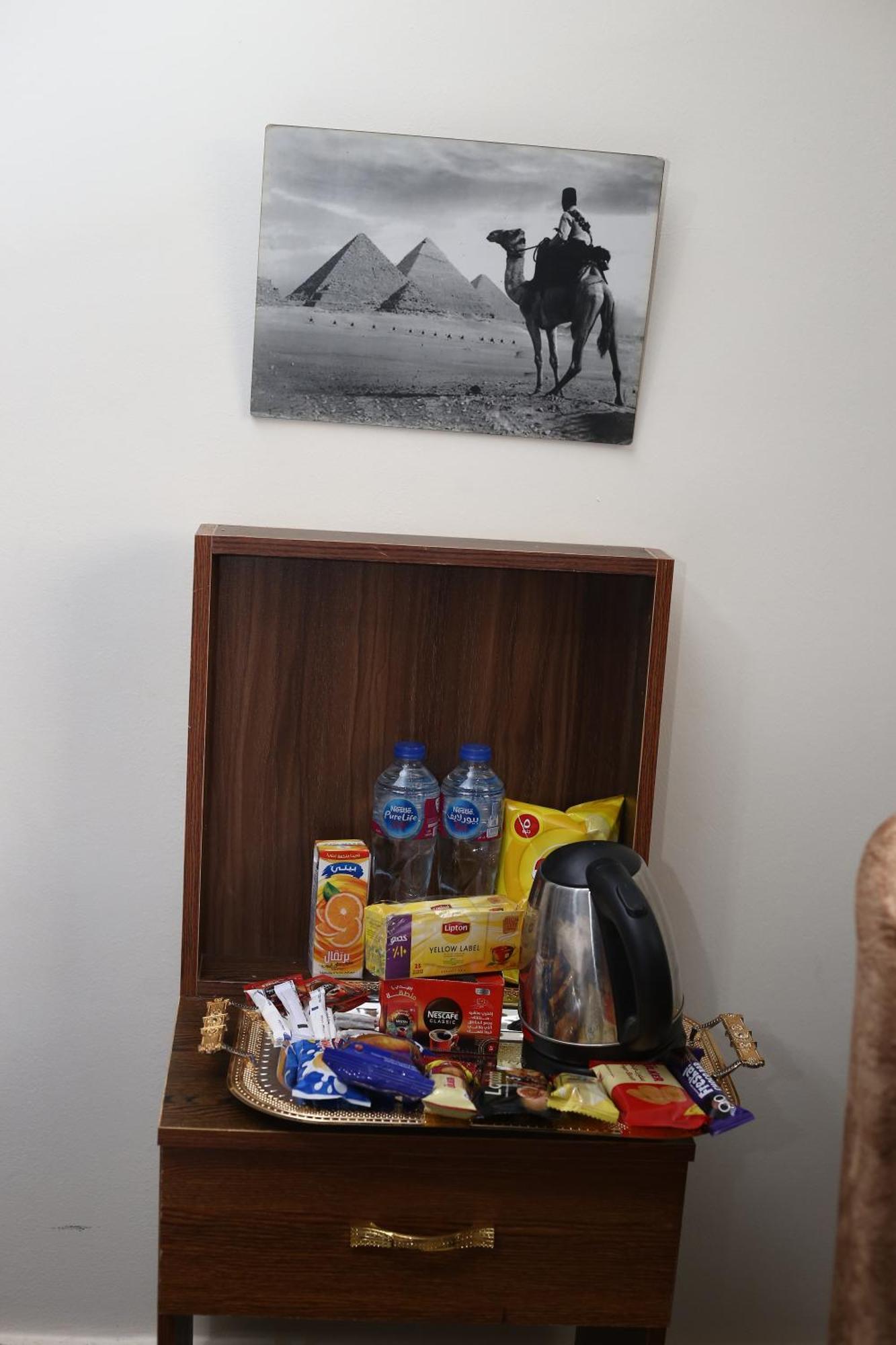 Pyramids Show Hotel Kafrat al Jabal Exterior foto