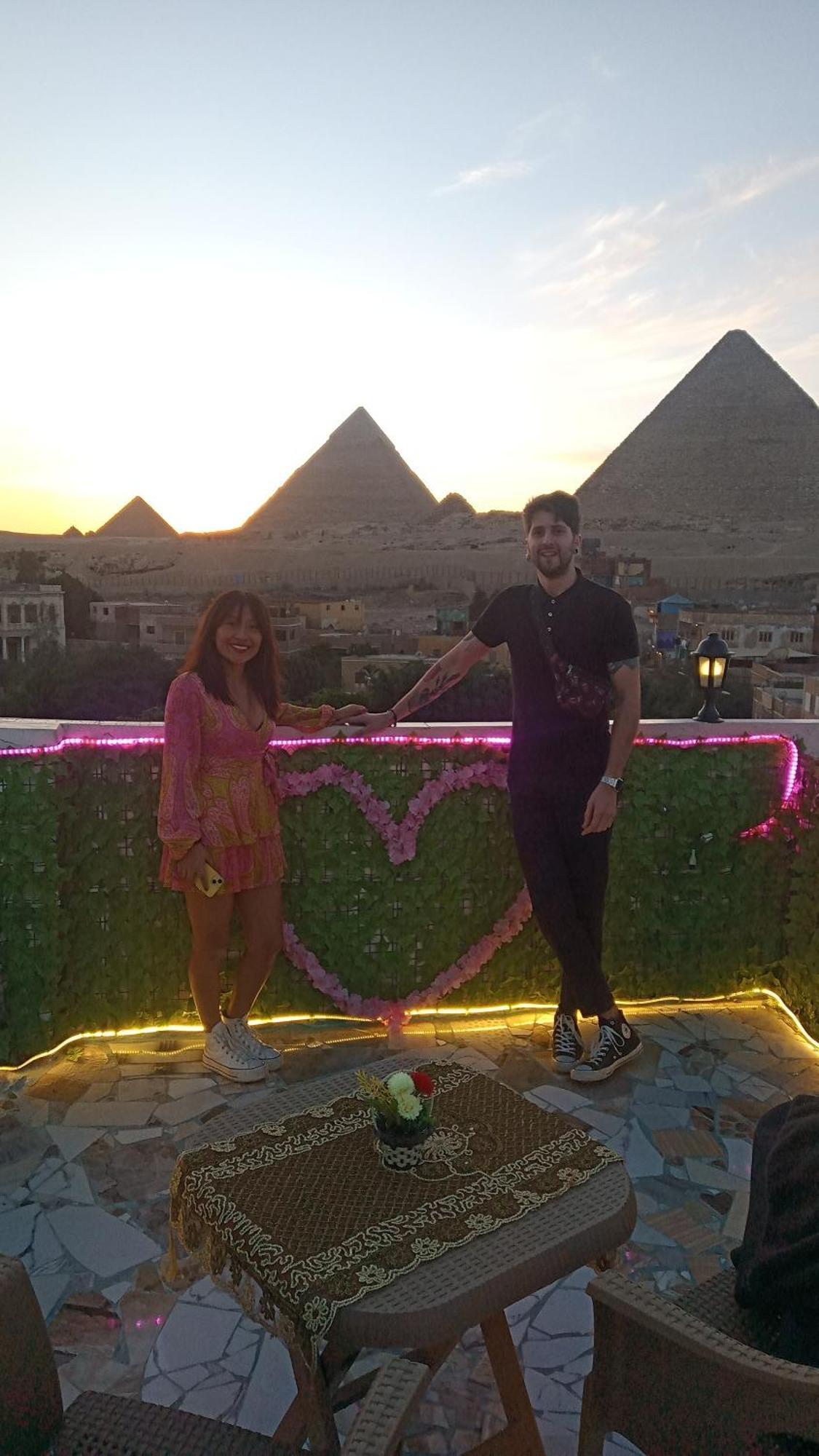 Pyramids Show Hotel Kafrat al Jabal Exterior foto