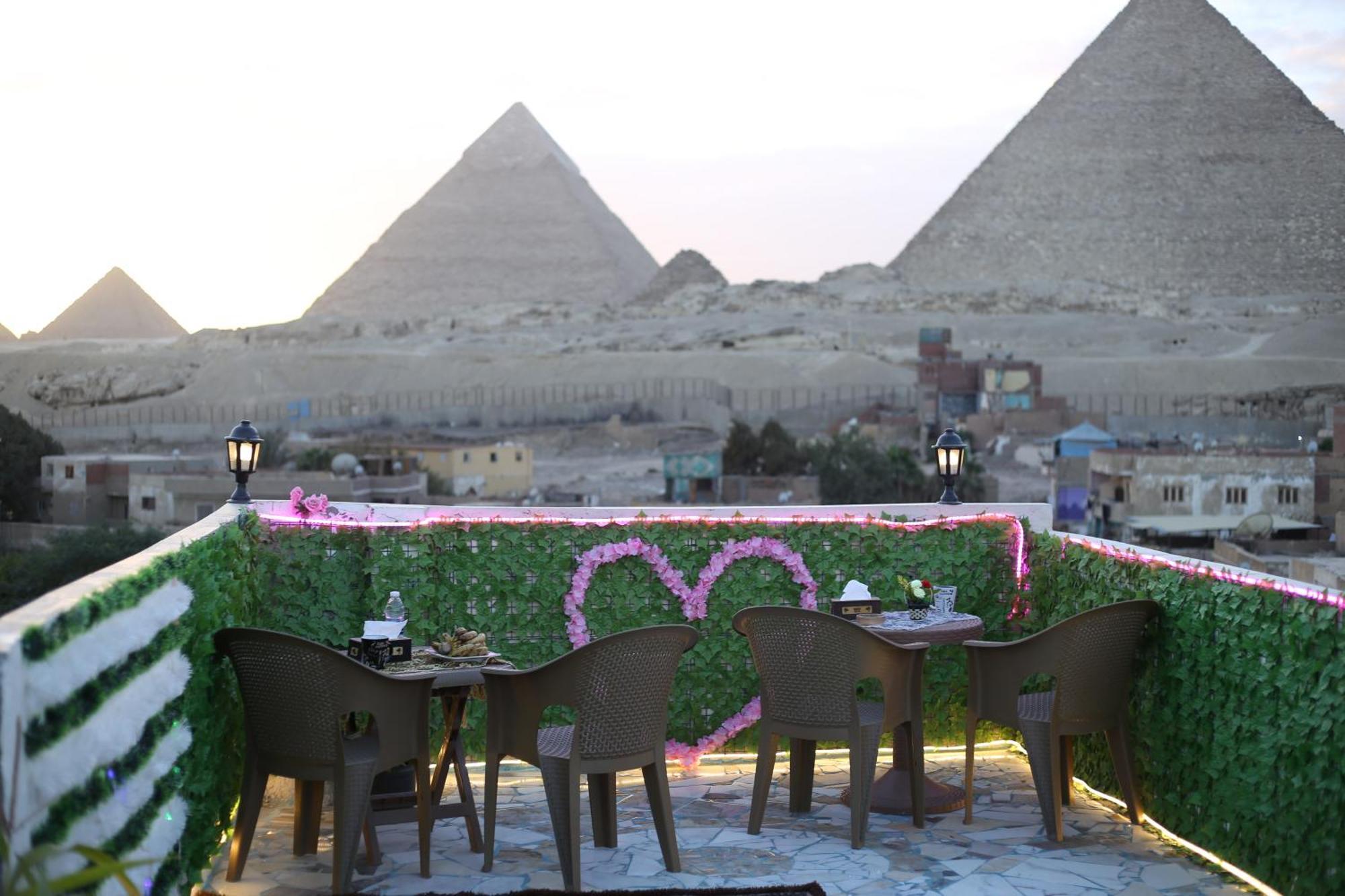Pyramids Show Hotel Kafrat al Jabal Exterior foto