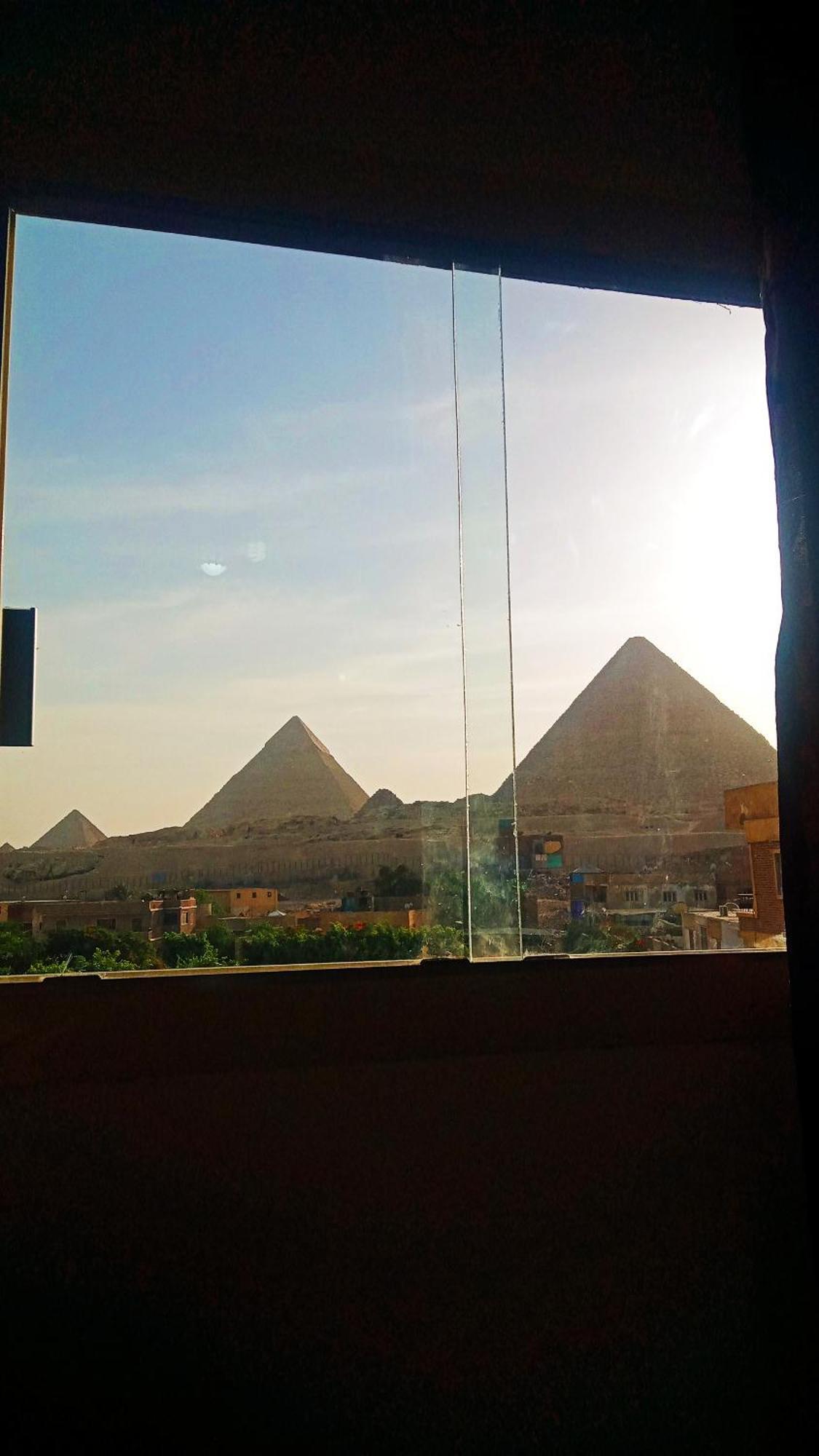 Pyramids Show Hotel Kafrat al Jabal Exterior foto