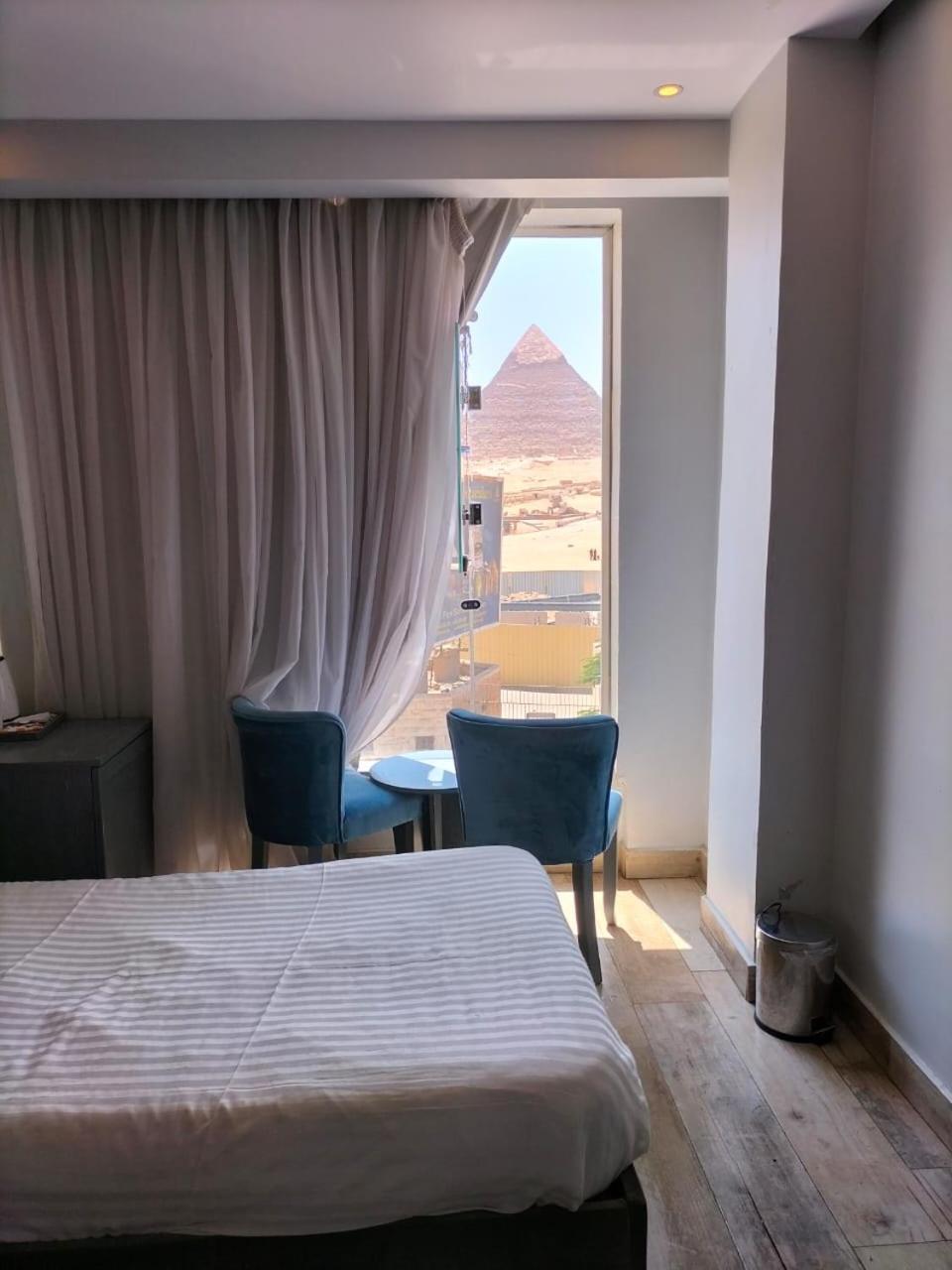 Pyramids Show Hotel Kafrat al Jabal Exterior foto